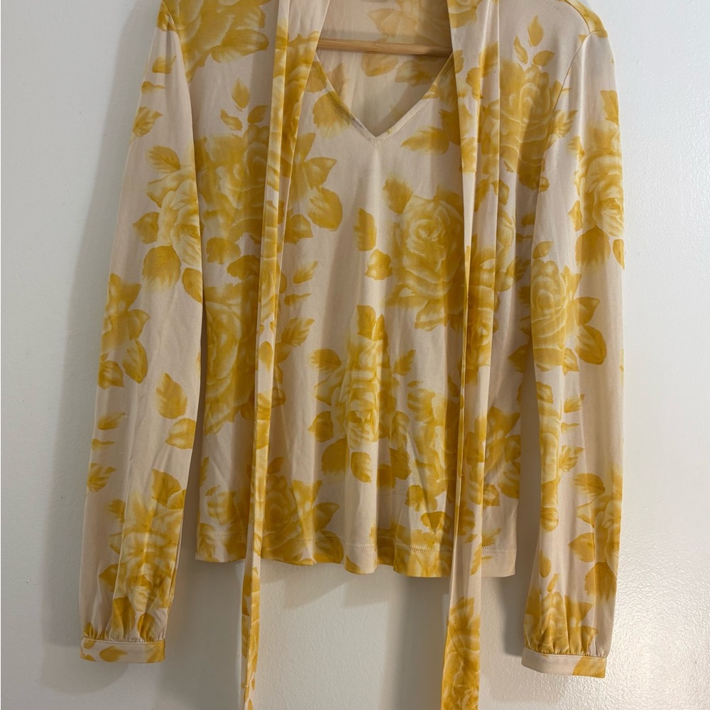 Floral Tie-Neck Women’s Top in Yellow and Cream